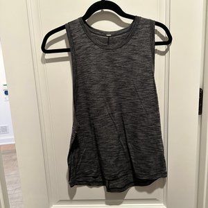 Lululemon tank -size 6